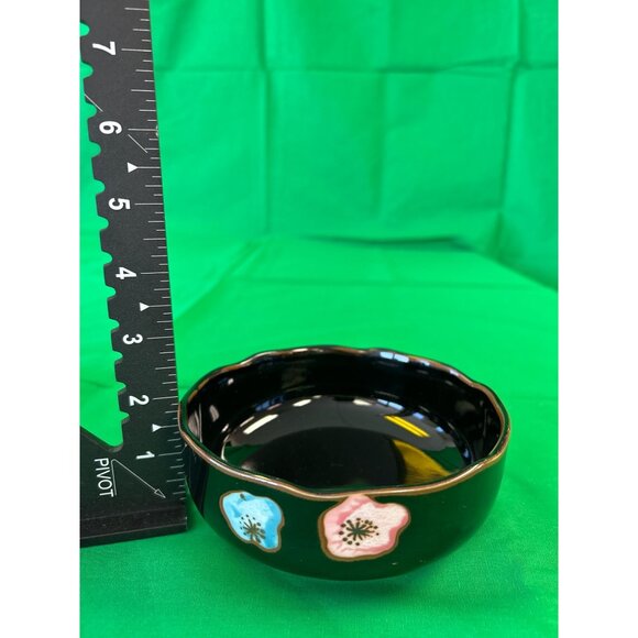 Black Ceramic Bowl With Floral Design 4.5" Diameter - Picture 2 of 2